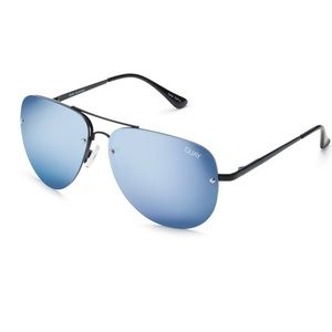 GUC Quay Muse sunglasses in purple/blue